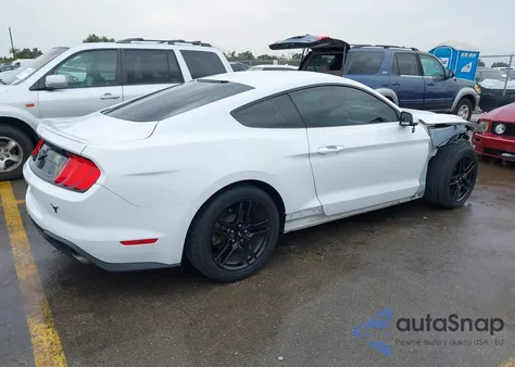2019 Ford Mustang Ecoboost Premium z USA, uszkodzony, nr VIN 1FA6P8TH3K5150797